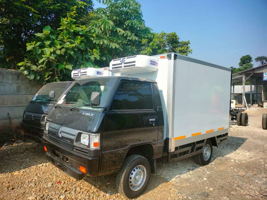 Truk-Cooler-Berdikariraya